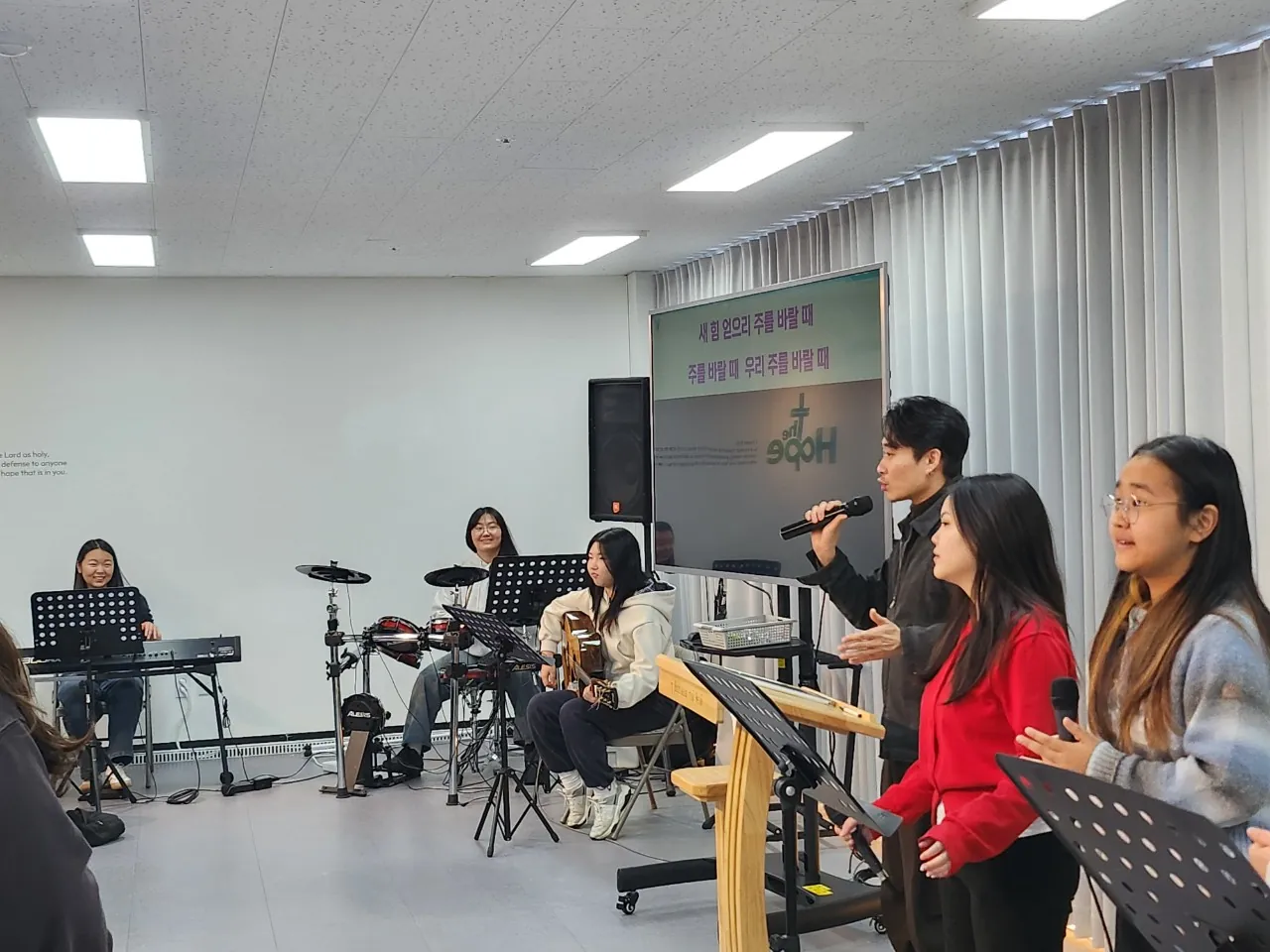 더홉